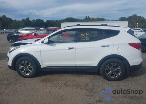 2016 Hyundai Santa Fe Sport 2.4L from USA, damaged, VIN 5XYZUDLB5GG331161